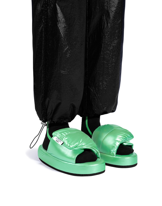 씨피티에스 LIGHT CUSHIONED OFFICE & ROOM SHOES_MINT GREEN 착용컷
