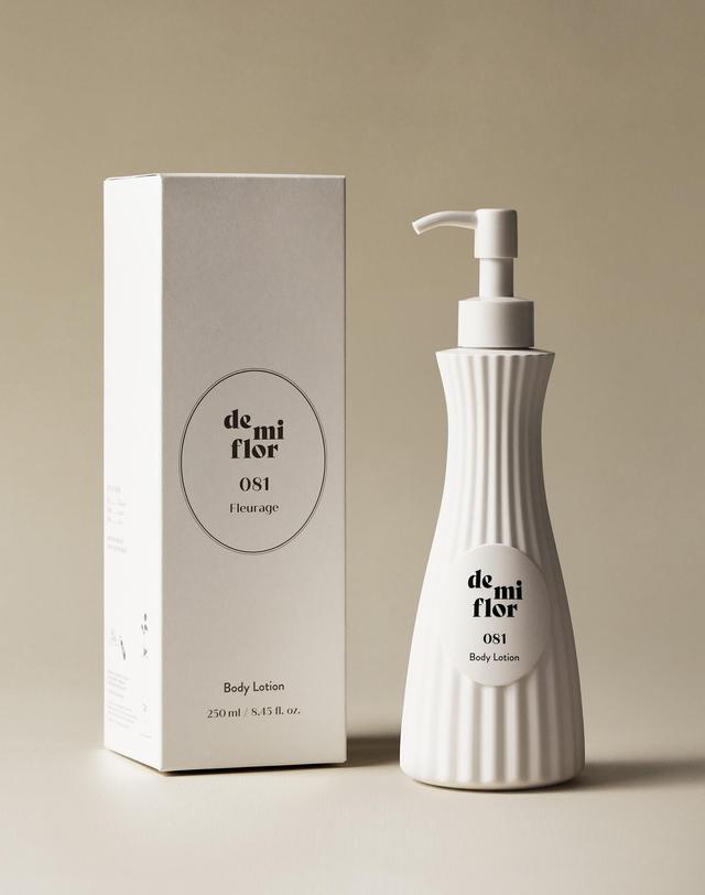 데미플로 바디로션 250ml (3종 택1) 착용컷