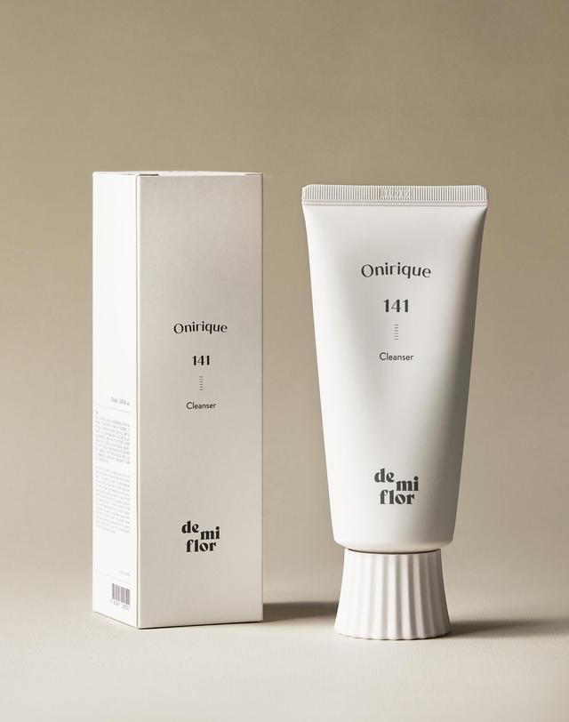 데미플로 페이스 클렌저 150ml (3종 택1) 착용컷