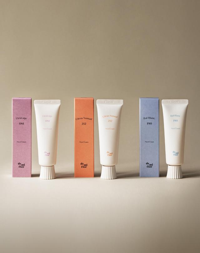 데미플로 핸드크림 40ml (3종 택1) 착용컷