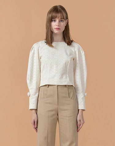 워브먼트 [22FW] Rose Corsage Puff Sleeves Blouse - Ivory