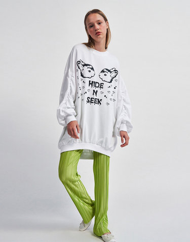 HIDE N SEEK Printing Long Length Sweat Shirt WHITE