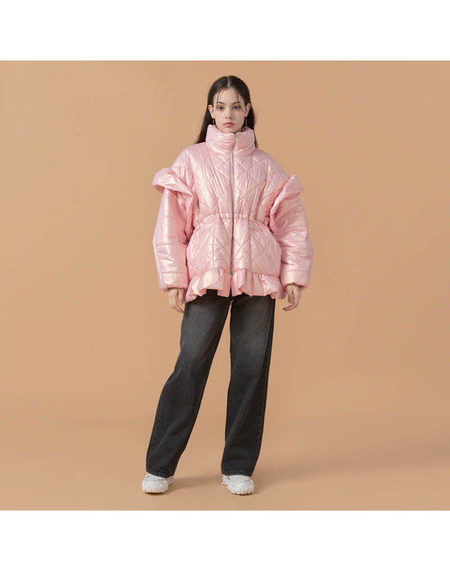 워브먼트 [22FW] Pillow Quilted Short Padding - Pink 착용컷