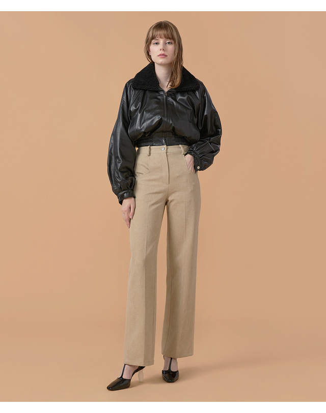 워브먼트 [22FW] Cotton Twill Straight Pants - Sand 착용컷
