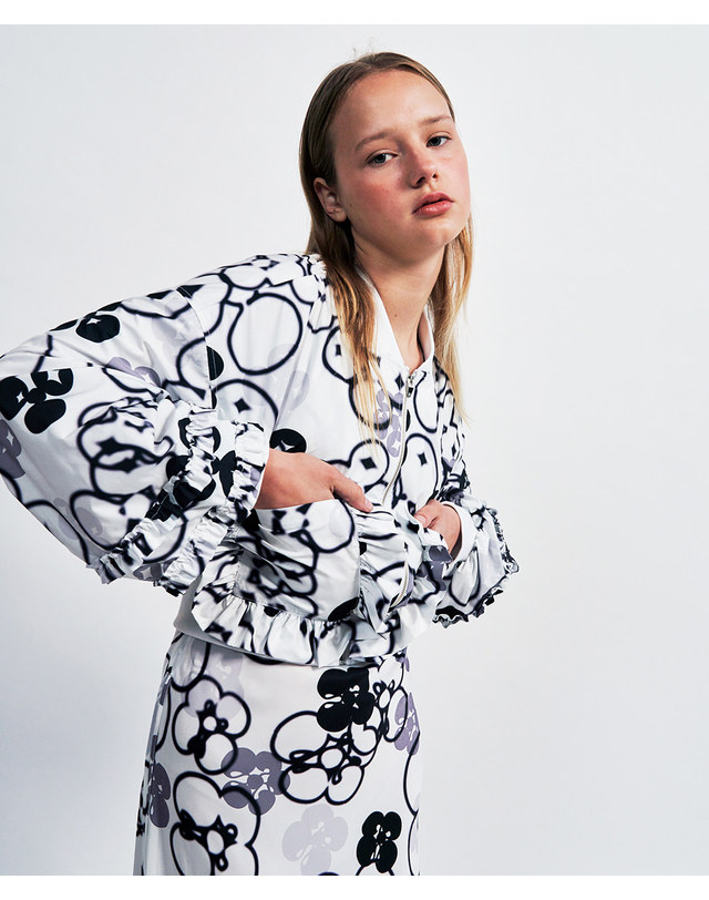 워브먼트 Flower Image Pattern Blouson BLACK WBCSJP003BK 착용컷