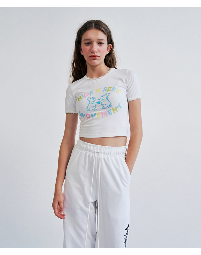 워브먼트 HIDE N SEEK Cropped T-shirts WHITE WBCSTP004IV 착용컷