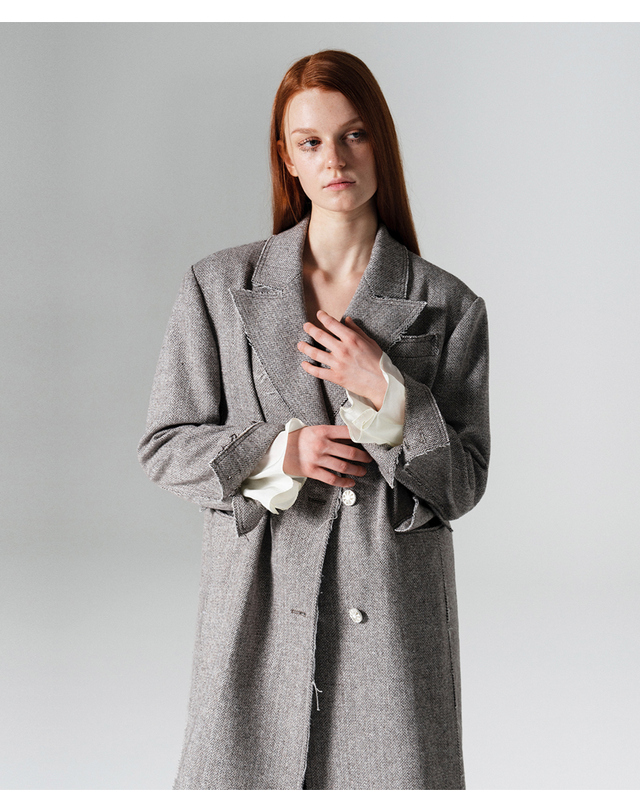 워브먼트 Hidden frill sleeve long jacket CHECK WBCFJK006CK 착용컷