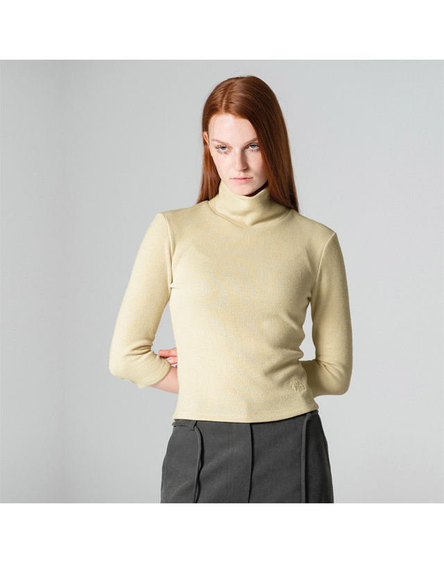 워브먼트 Three-quarter sleeve turtle neck top LIGHTYELLOW WBCFTP001LY 착용컷