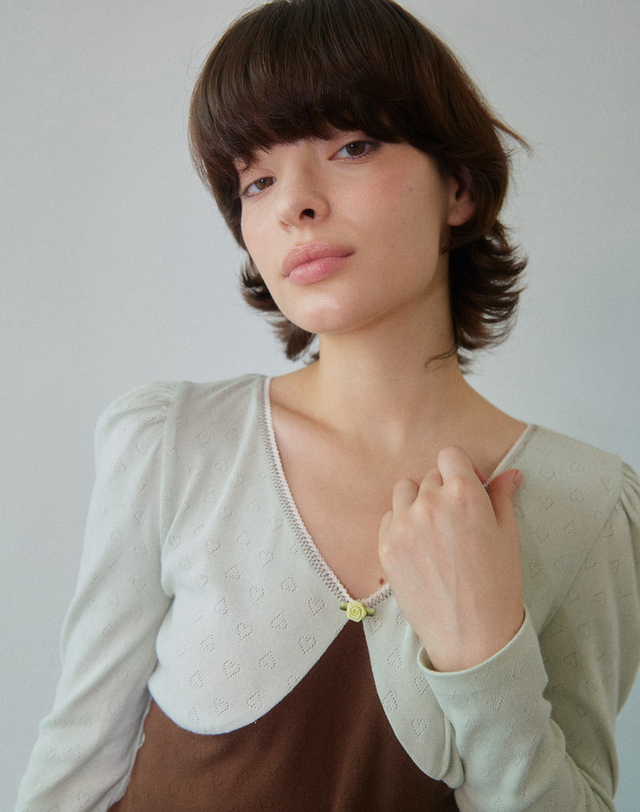 워브먼트 Sophie Puff-sleeve Top Brown WBDFTP006BR 착용컷