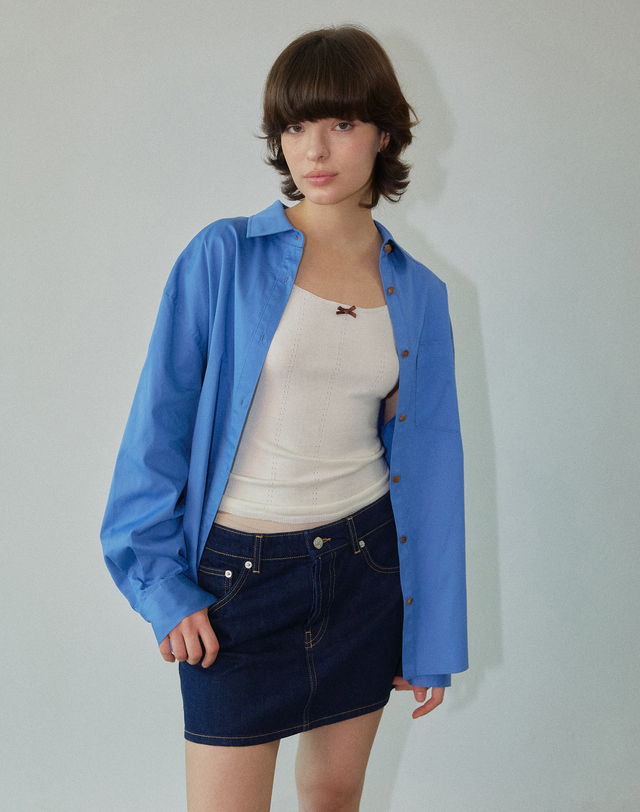 워브먼트 Essential Loose Fit Shirt Blue WBDFSH001BL 착용컷