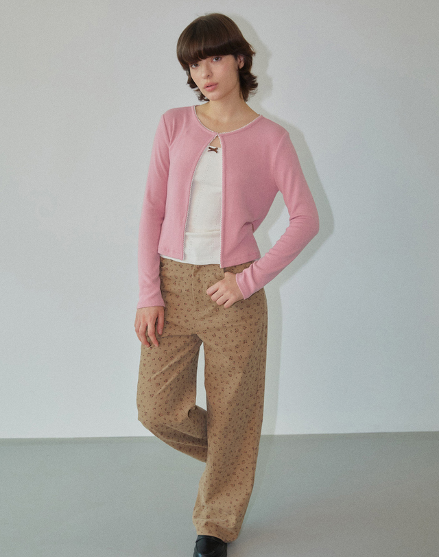 워브먼트 Flower Corduroy Straight Pants Beige WBDFPA004BE 착용컷