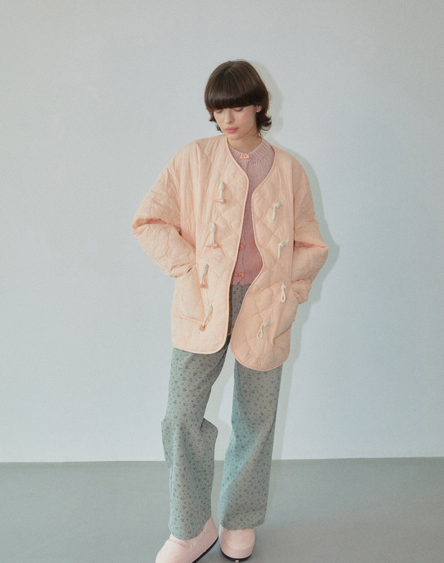 워브먼트 Tiny Flower Twill Pants Khaki WBDFPA005KK 착용컷