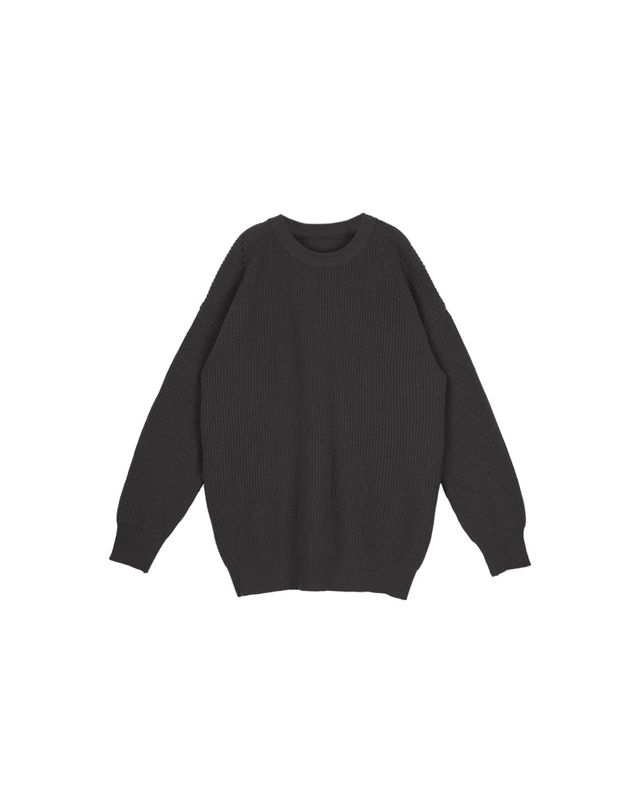 메이크어토스트 LONG SLEEVE KNIT ONE PIECE DEEP GREY 착용컷