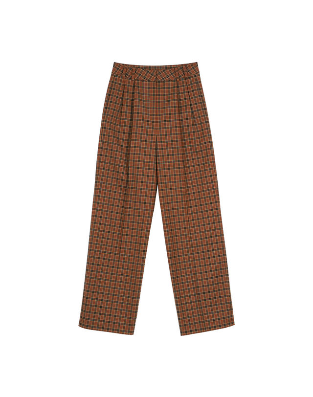 메이크어토스트 CHECK TWO TUCK SLACKS CHECK BROWN 착용컷