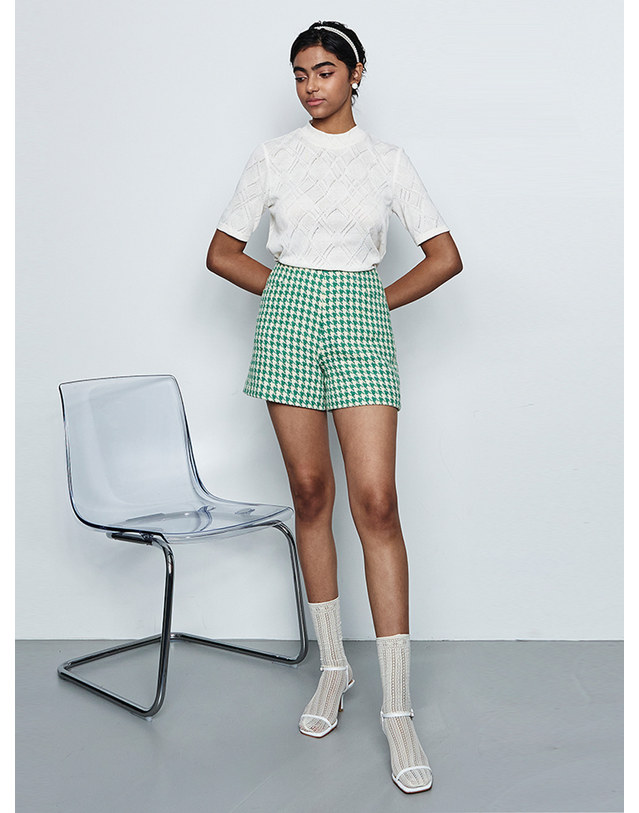 메이크어토스트 AVOCADO TWEED HALF PANTS - Green 착용컷