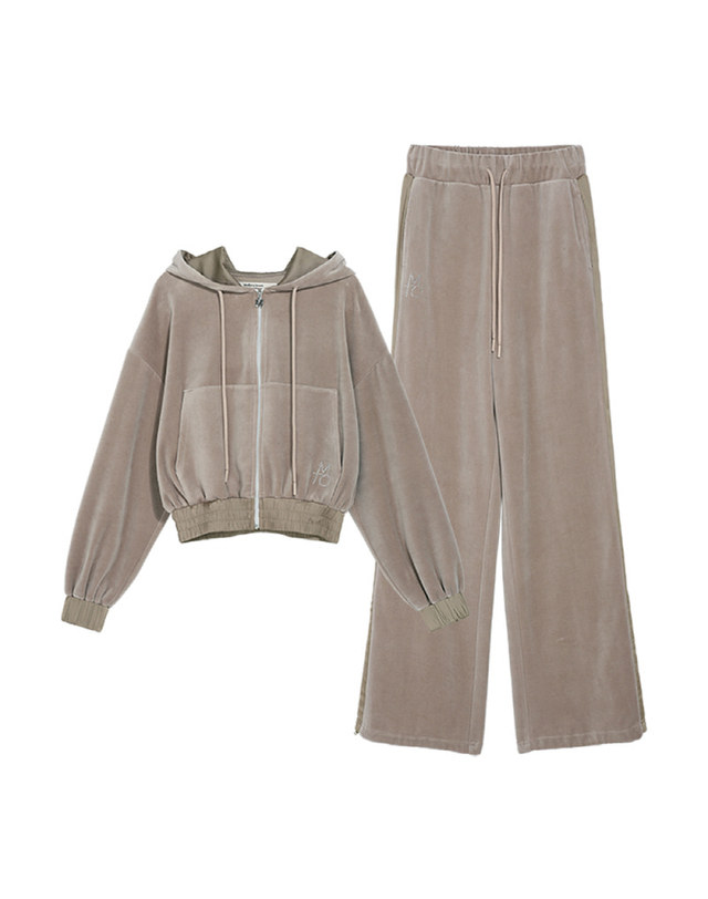 메이크어토스트 Velvet Satin Training Set BEIGE MBCSST005BE 착용컷