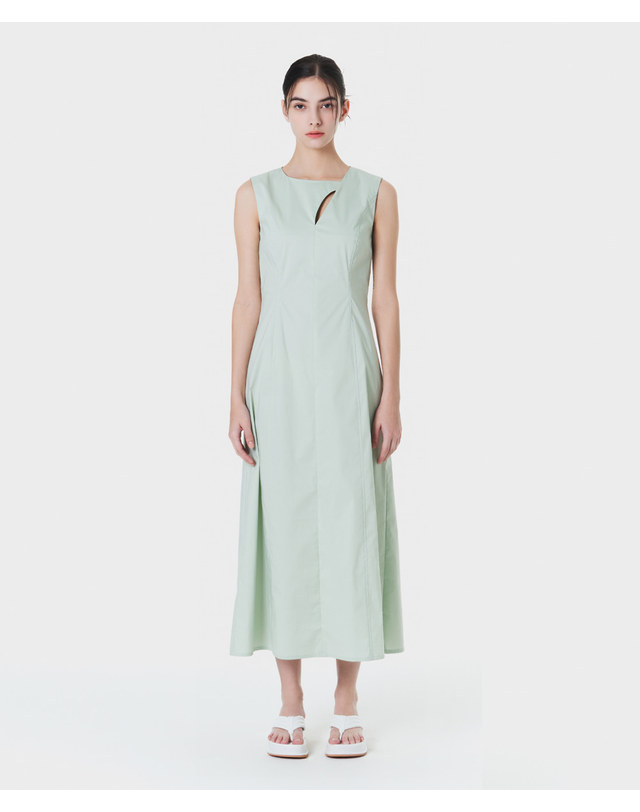 메이크어토스트 Cutout maxi line dress MINT MBCSOP003MT 착용컷