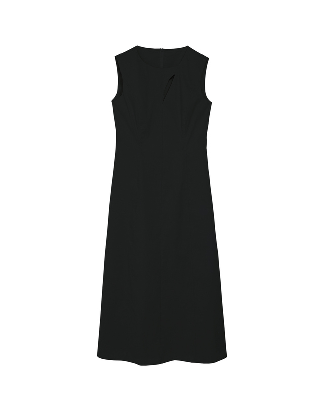 메이크어토스트 CUTOUT MAXI LINE DRESS BLACK MBCSOP003BK 착용컷