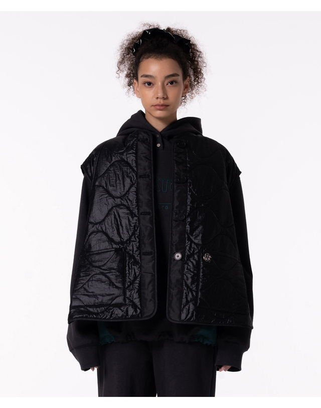 메이크어토스트 Tape half Vest Padding MBCFJK003BK 착용컷
