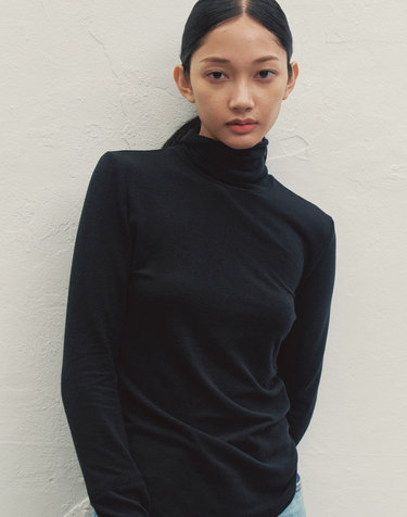 U-LINE WOOL TURTLENECK BLACK MBDFTO004BK