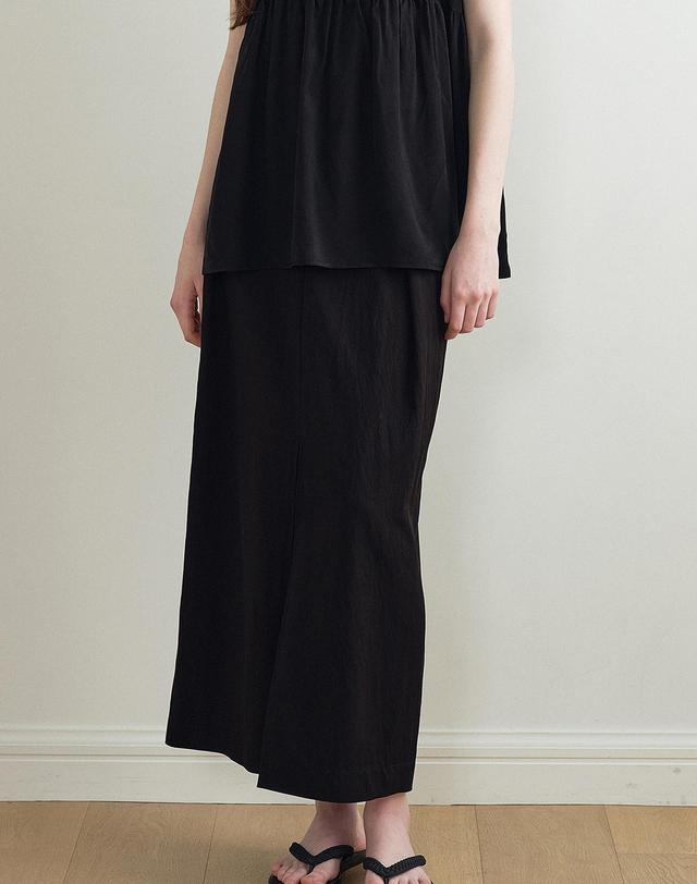 메이크어토스트 DOUBLE-BELT SLIT MAXI SKIRT (BLACK) MBFSSK003BK 착용컷