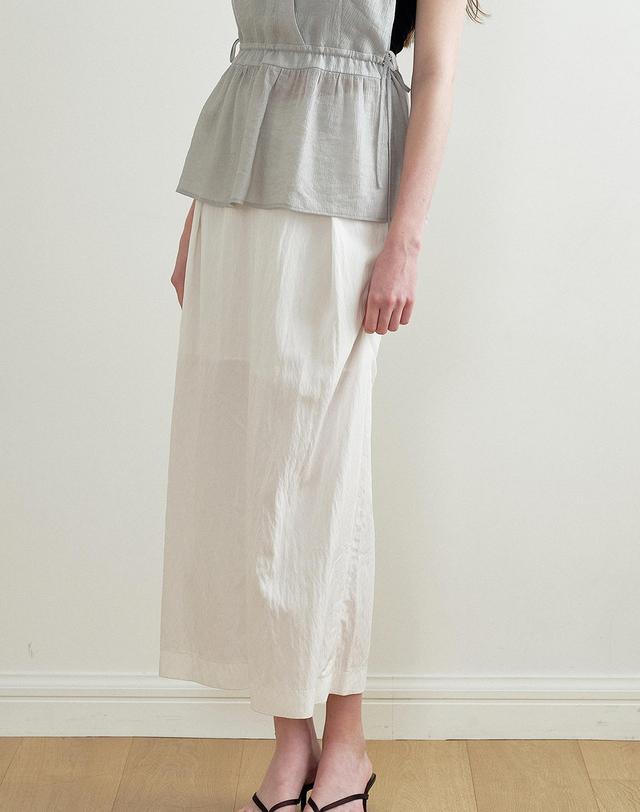 메이크어토스트 DOUBLE-BELT SLIT MAXI SKIRT (IVORY) MBFSSK003IV 착용컷