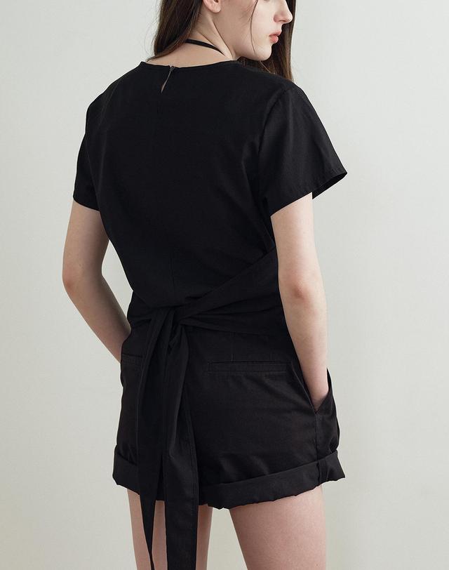 메이크어토스트 SILKY ROUND BUSTIER BLOUSE (BLACK) MBFSTO006BK 착용컷