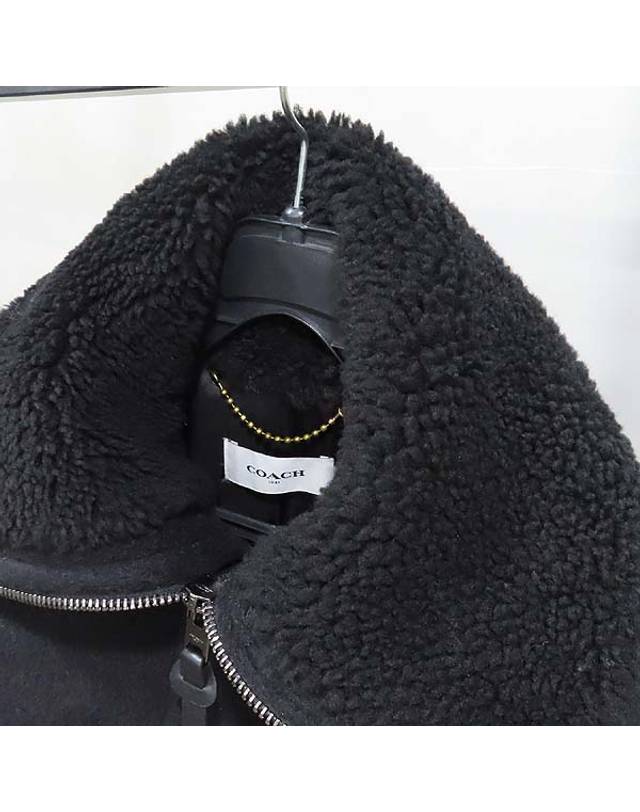 코치 [중고명품] [중고]스미스마켓 코치 블랙 컬러 울 혼방 sheep shearing 포켓 여성용 롱 무스탕 코트 K4703CO 착용컷