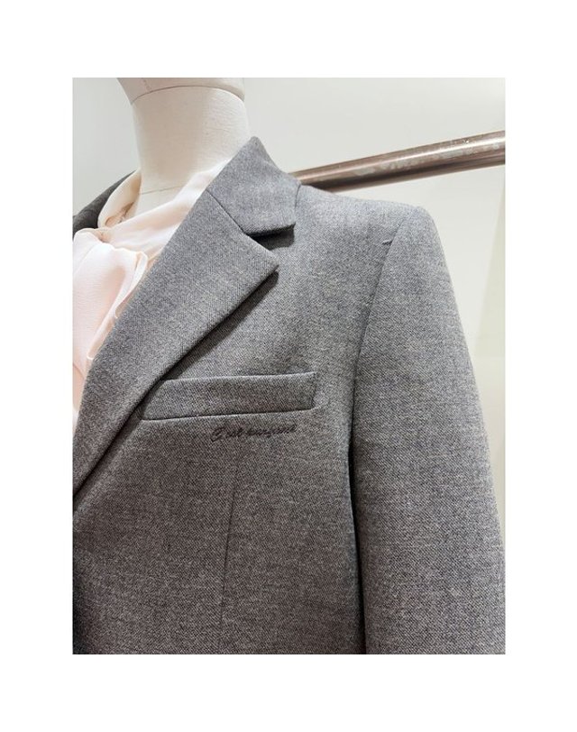 케네스레이디 [갤러리아] [케네스레이디](E509) 발렌트 백 버튼 자켓 (EWJKPL4500) 착용컷
