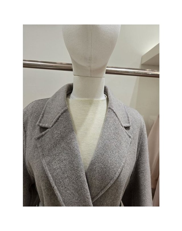 케네스레이디 [갤러리아] [케네스레이디](E509) 에센 벨티드 울 코트 (EVHHPK9700) 착용컷