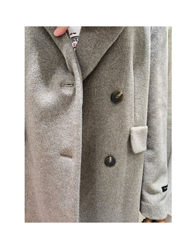 케네스레이디 [갤러리아] [케네스레이디](E509) 엘라 핸드메이드 코트 (EVHCPL9900) 착용컷