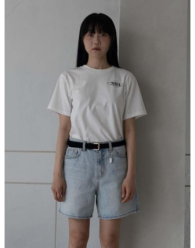 엔디에이 Girl 1/2 T-shirts_2color 착용컷