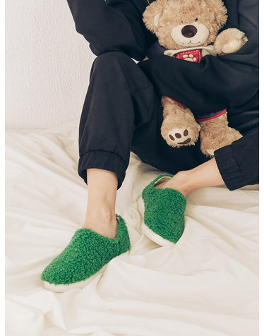 Holiday Fur Patform Loafers 홀리데이 퍼 플랫폼 슬립온 스니커즈 - Chunky Green
