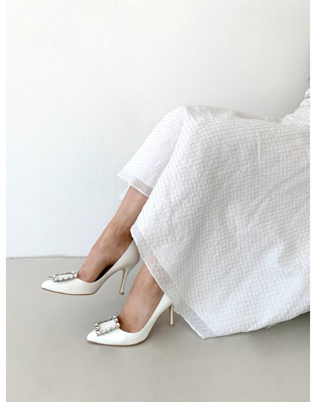 에뗄린 Fady Cube Pumps 페이디 큐브 스틸레토 힐 - White 화이트 착용컷
