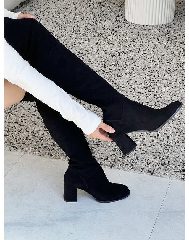 에뗄린 Lean & Long Thigh High Boots 린 & 롱 싸이하이 부츠 - Black 착용컷