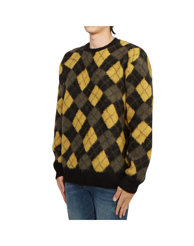 올세인츠 올세인츠 피츠로이 남성 니트 MK032Z BLK GOLDEN YELLOW 착용컷