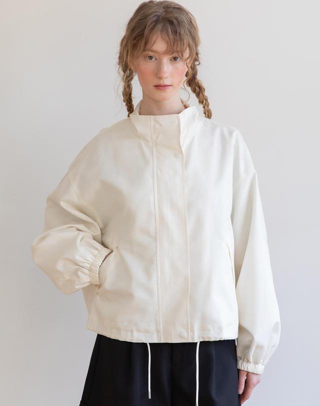 제이마크뉴욕 Highneck collar crop jacket_2color 착용컷