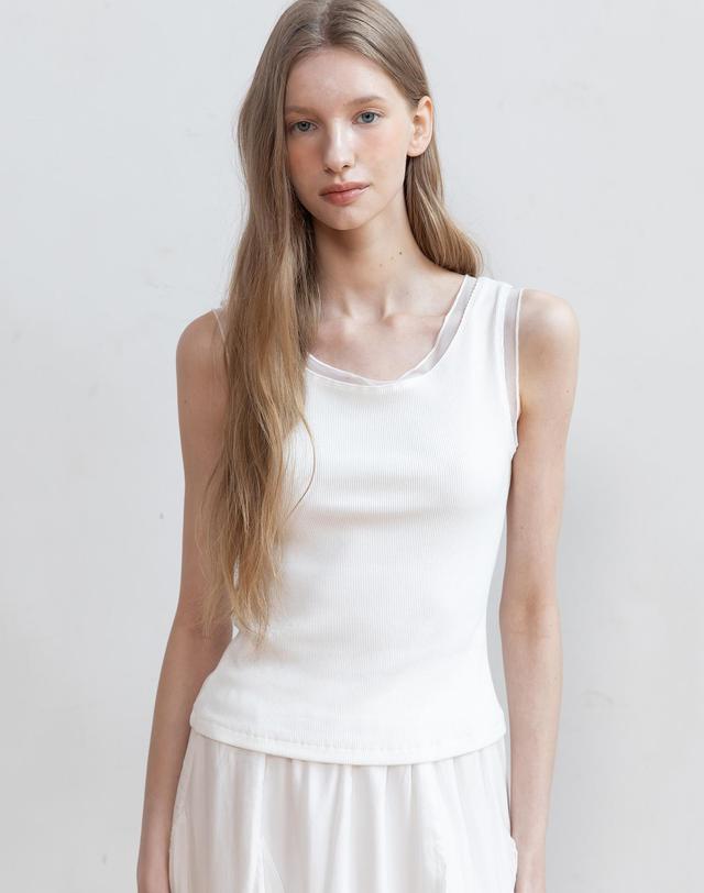 제이마크뉴욕 Sleeveless layered knit top_3color 착용컷