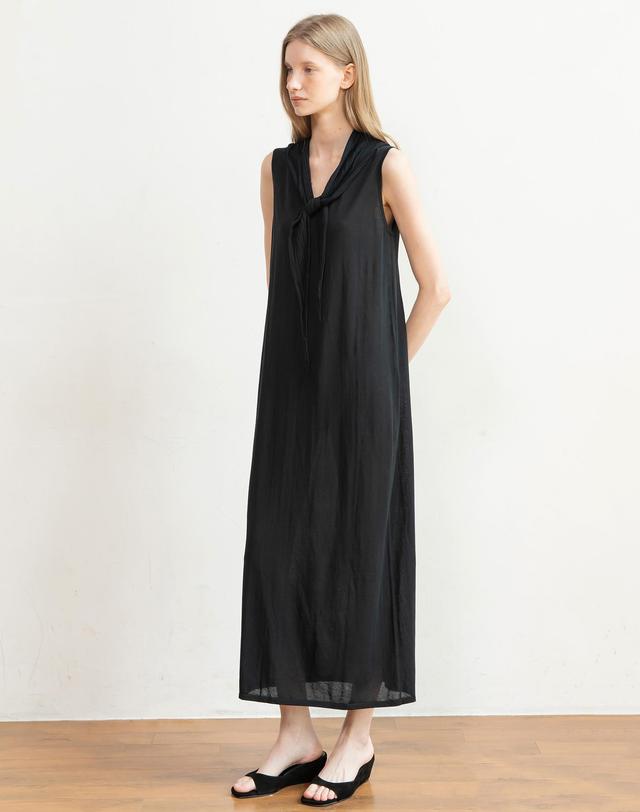 제이마크뉴욕 Sleeveless u-neck maxi knit dress_2color 착용컷