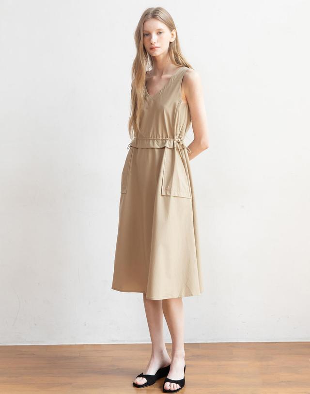 제이마크뉴욕 Sleeveless v-neck string dress_2color 착용컷