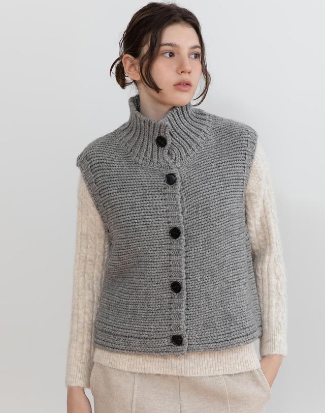 제이마크뉴욕 High-neck knit vest_3color 착용컷