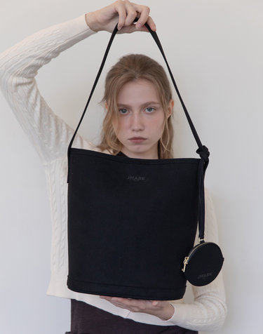 Layla suede shoulder bag - Black