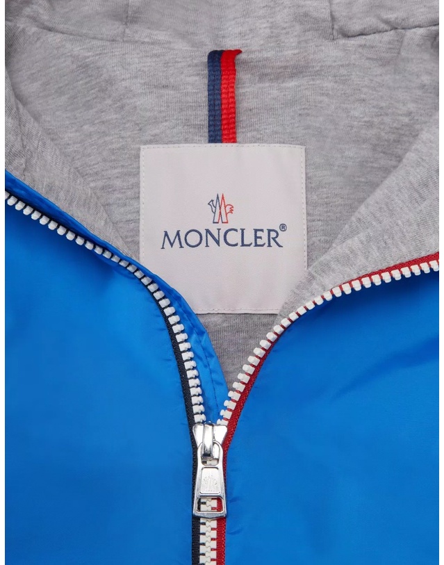 몽클레어 24SS 몽클레어 키즈 NEW URVILLE 바람막이 자켓 4-6Y 1A0008868352 착용컷