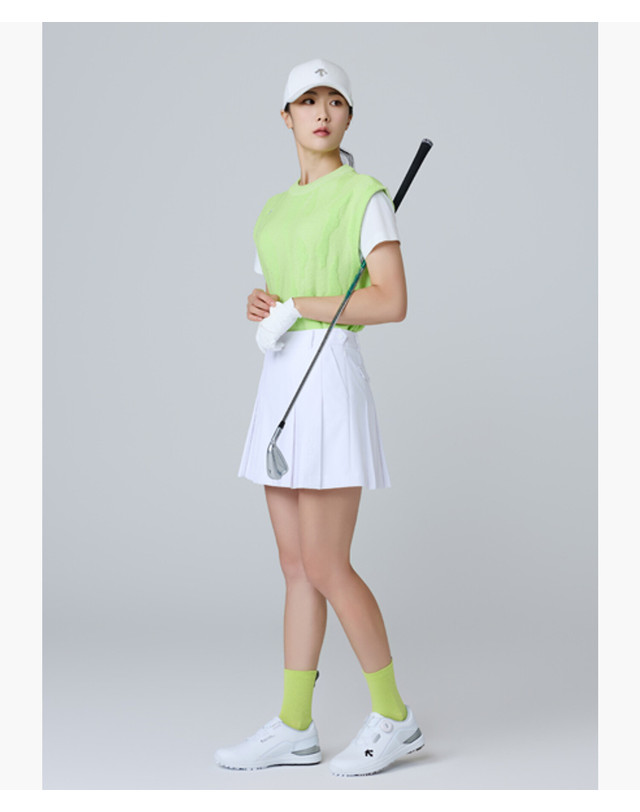 데상트 골프 여성 베이직 플리츠 스커트 (DQ32WFSK9G) 착용컷