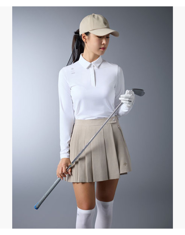 데상트 골프 여성 베이직 긴팔 카라 티셔츠 DR12WFTL12 착용컷