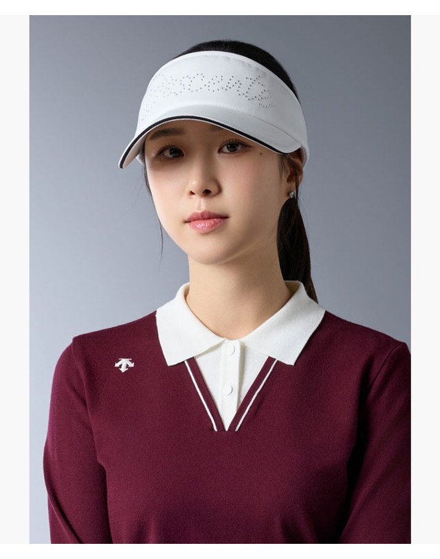 데상트 골프 여성 샤이니 포인트 선바이저 DR12WFSV13 착용컷