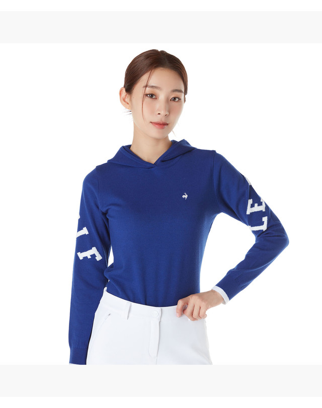 르꼬끄 스포르티브 르꼬끄 골프 여성 레터링 포인트 후드 스웨터 (GP322LKP94) 착용컷