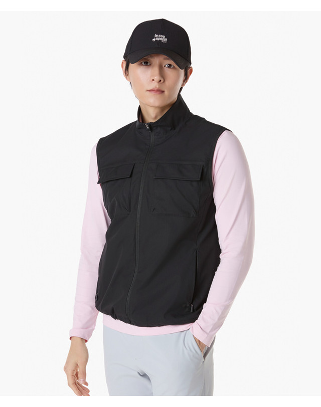 르꼬끄 스포르티브 르꼬끄 골프 남성 더블 포켓 ACTIVE 베스트 (GQ121MWV21) 착용컷