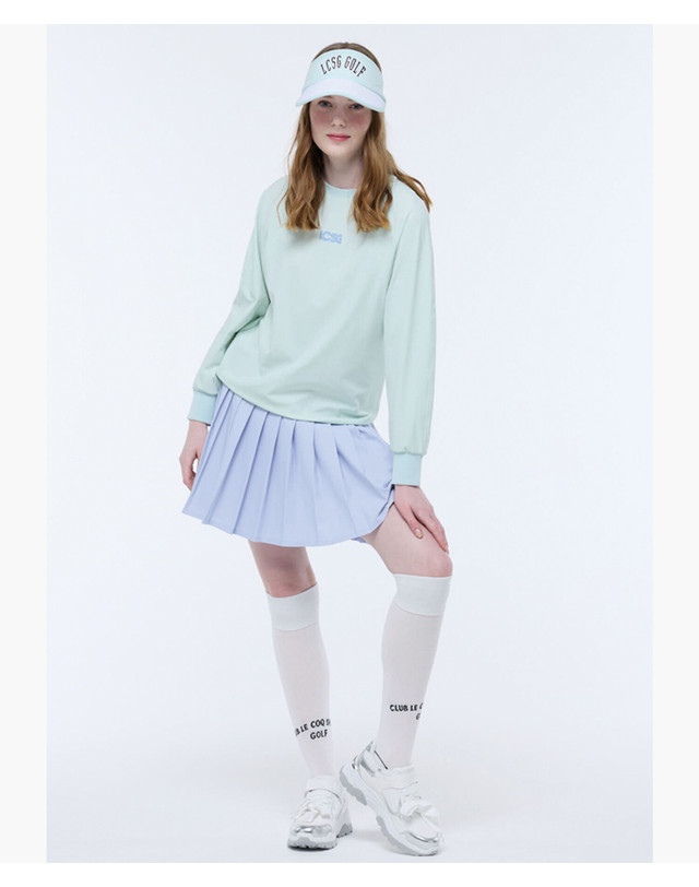 르꼬끄 스포르티브 르꼬끄 골프 여성 전체 플리츠 스커트 (GQ322LSK81) 착용컷