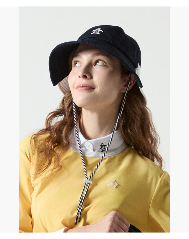 먼싱웨어 여성 언발란스 컬러 블럭 와이드 버킷햇 다크네이비(MQ122LCP22) 착용컷